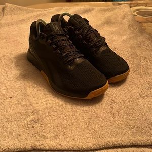 Reebok Black and Gold Men's nanos